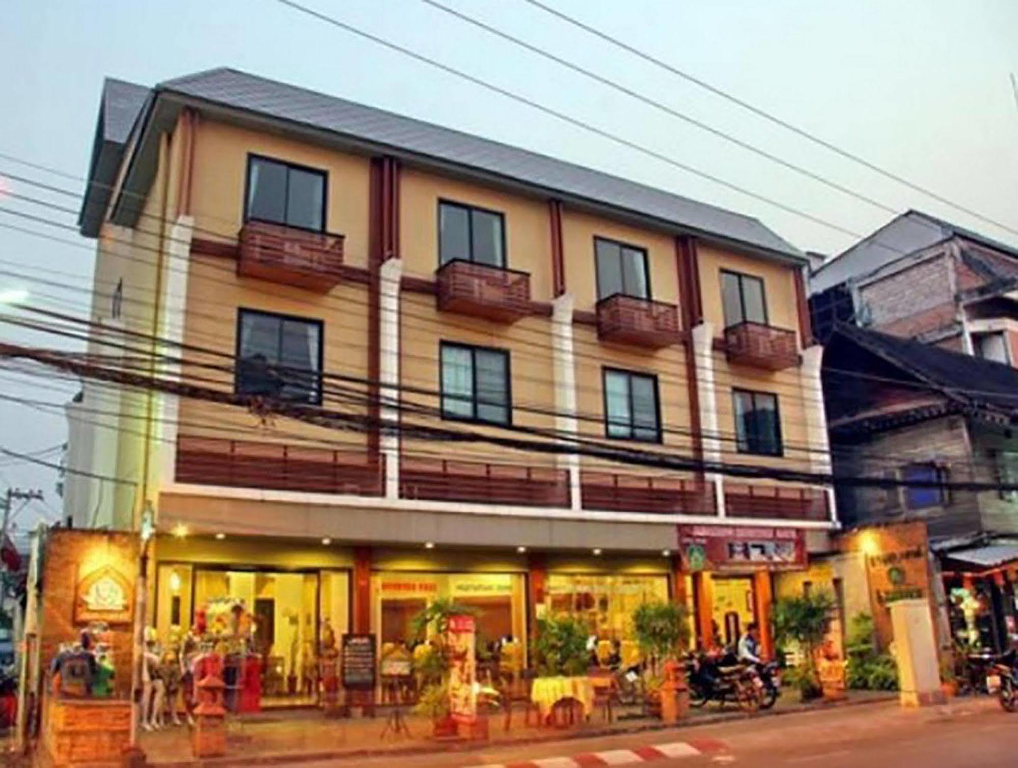 Hotel Lanna House Chiang Mai Exterior foto